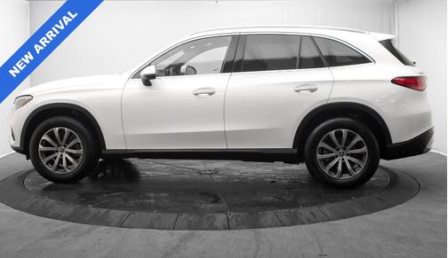 Polar White 2025 Mercedes-Benz GLC 300 Base 4MATIC