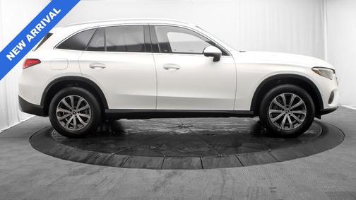 Polar White 2025 Mercedes-Benz GLC 300 Base 4MATIC