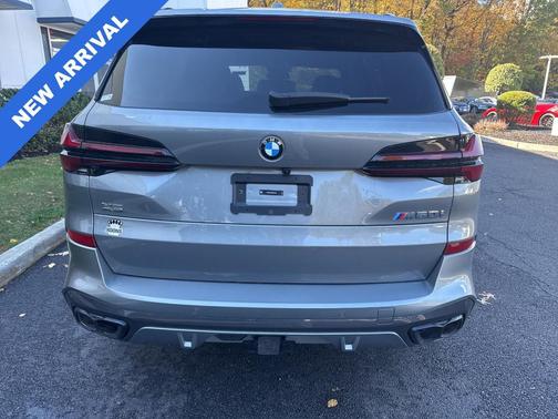2025 BMW X5 M60i