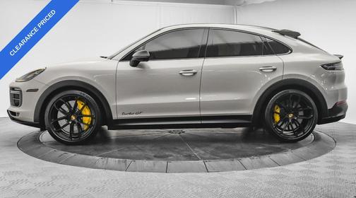 2023 Porsche Cayenne Turbo GT