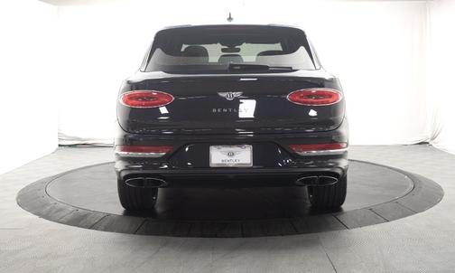 2022 Bentley Bentayga V8