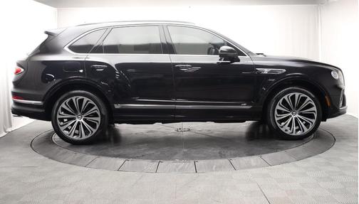 2022 Bentley Bentayga V8