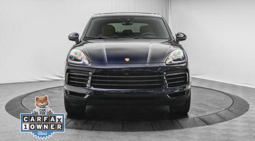 2023 Porsche Cayenne Platinum Edition
