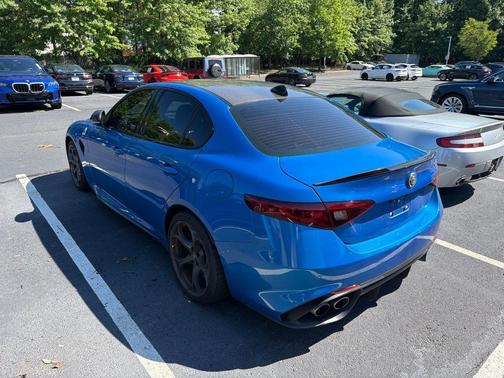 Misano Blue Metallic 2023 Alfa Romeo Giulia Quadrifoglio