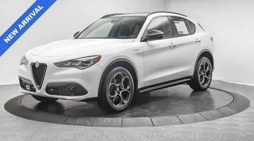 2024 Alfa Romeo Stelvio Veloce