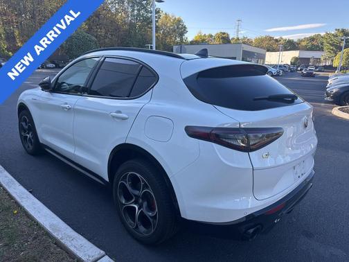 2024 Alfa Romeo Stelvio Veloce