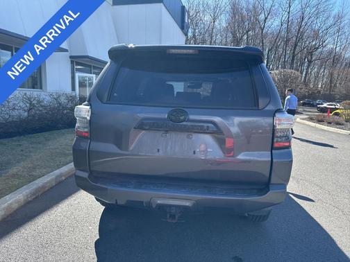 Magnetic Gray Metallic 2020 Toyota 4Runner SR5