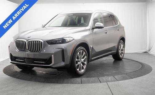 Skyscraper Gray Metallic 2024 BMW X5 xDrive40i