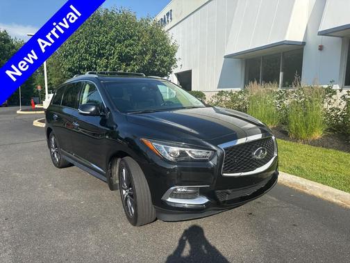 2016 INFINITI QX60 Base
