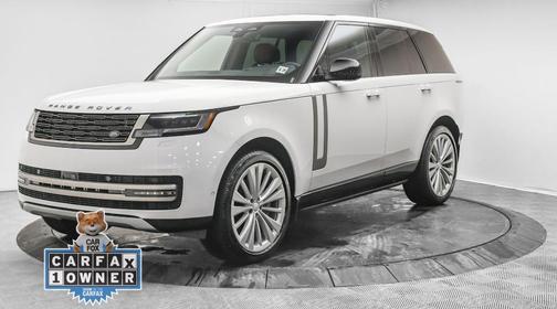 2025 Land Rover Range Rover P530 SE