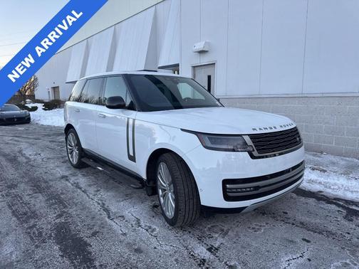 2025 Land Rover Range Rover P530 SE