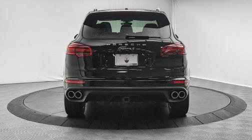 2018 Porsche Cayenne S