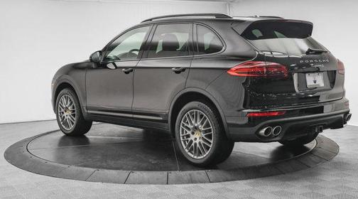 2018 Porsche Cayenne S