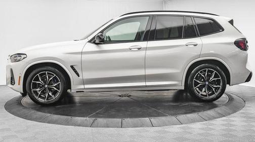 2024 BMW X3 M40i