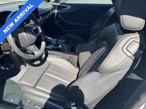 Glacier White Metallic w/ Black Roof 2024 Audi A5 45 S line quattro Premium