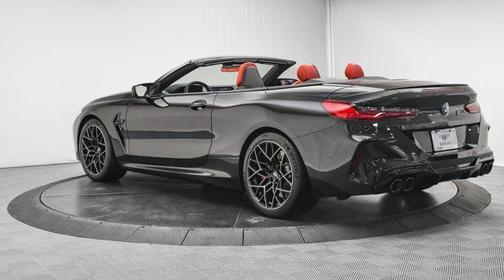 2022 BMW M8 Competition