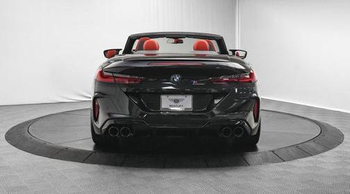2022 BMW M8 Competition