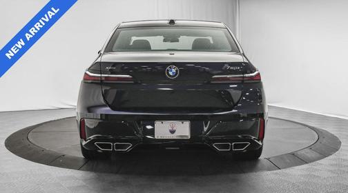 2024 BMW 760 760i xDrive