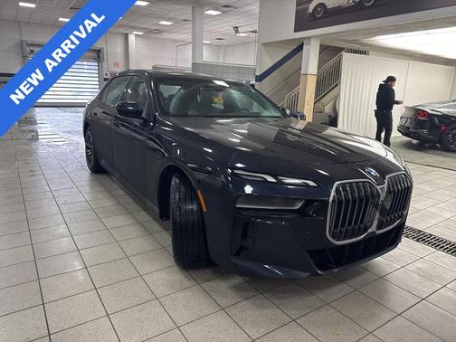 2024 BMW 760 760i xDrive