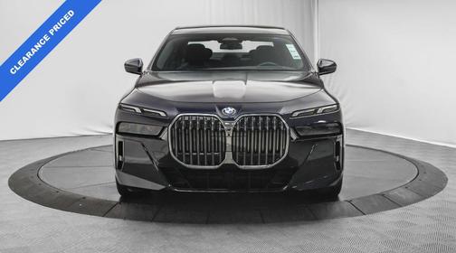 2024 BMW 760 760i xDrive