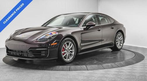 2022 Porsche Panamera 4S