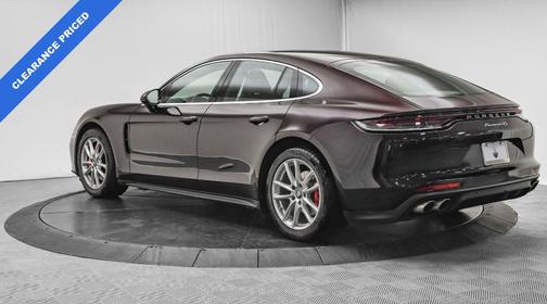 2022 Porsche Panamera 4S