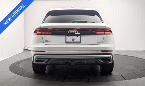 Orca Black Metallic 2021 Audi Q8 55 Premium Plus