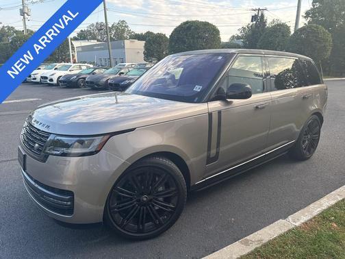 2023 Land Rover Range Rover P400 SE
