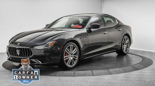 2022 Maserati Ghibli Modena Q4