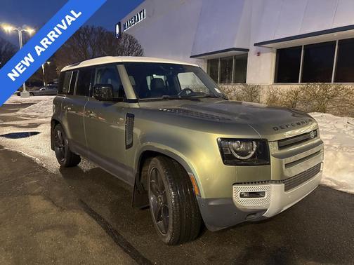 2024 Land Rover Defender P400 S