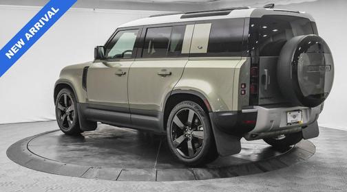 2024 Land Rover Defender P400 S