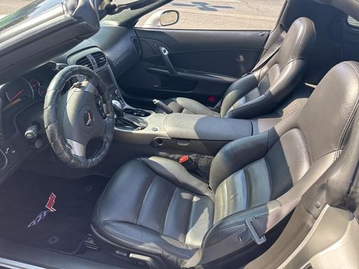 2006 Chevrolet Corvette Base