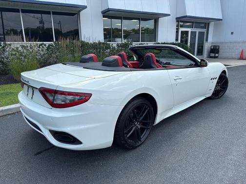 2018 Maserati GranTurismo Sport
