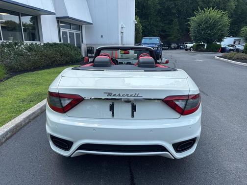 2018 Maserati GranTurismo Sport