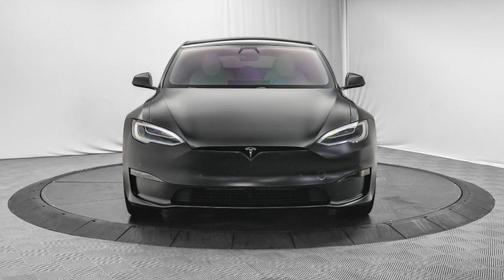 2022 Tesla Model S Plaid