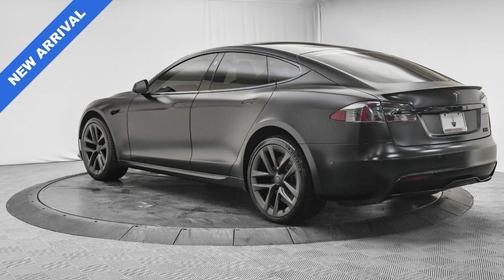 2022 Tesla Model S Plaid