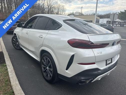 Mineral White Metallic 2020 BMW X6 xDrive40i