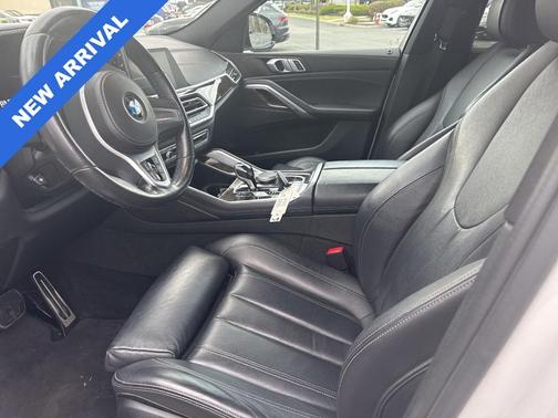 Mineral White Metallic 2020 BMW X6 xDrive40i