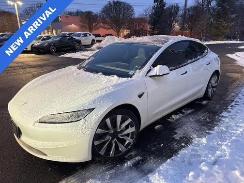 2025 Tesla Model 3 Long Range