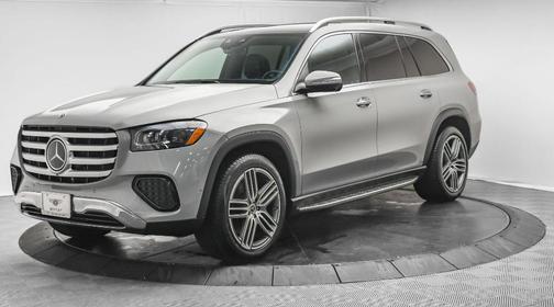 2025 Mercedes-Benz GLS 450 4MATIC