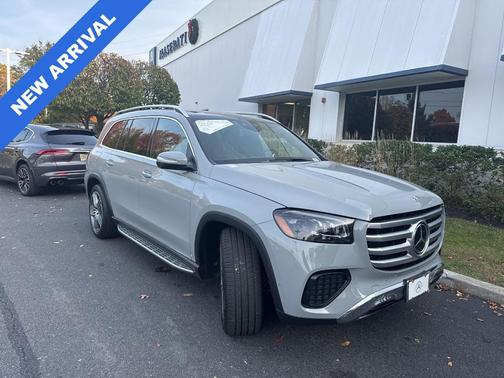 2025 Mercedes-Benz GLS 450 4MATIC
