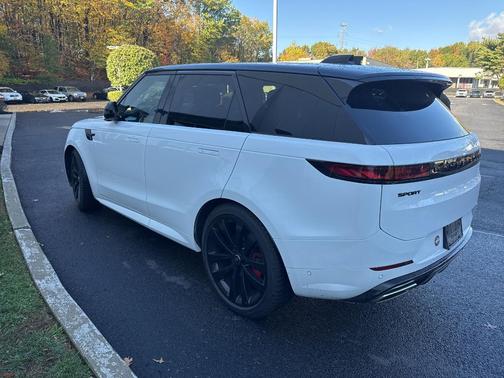 2024 Land Rover Range Rover Sport Dynamic SE