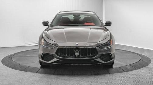 2022 Maserati Ghibli Modena Q4