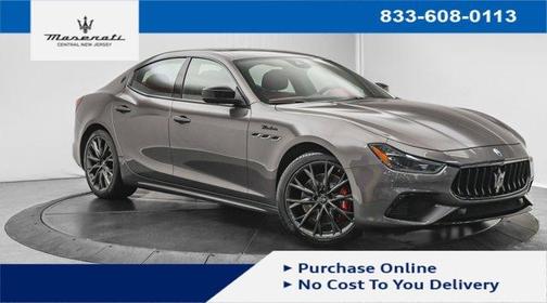 2022 Maserati Ghibli Modena Q4