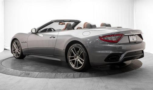 Grigio Alfieri Metallic 2018 Maserati GranTurismo Sport