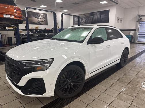 2024 Audi SQ8 4.0T Premium Plus