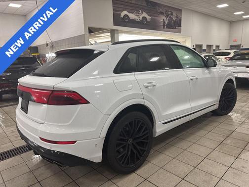 2024 Audi SQ8 4.0T Premium Plus