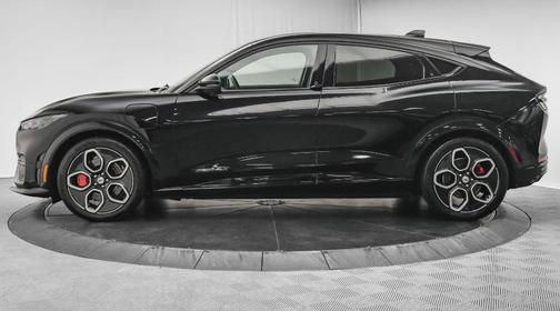 2022 Ford Mustang Mach-E GT