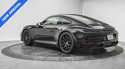 2024 Porsche 911 Carrera GTS