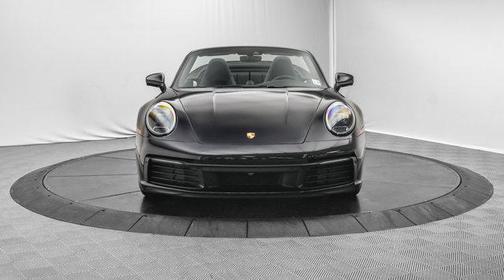2022 Porsche 911 Carrera